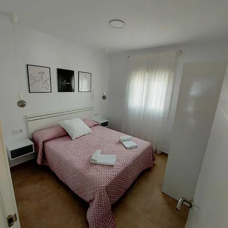 Casa Luzdimar 2 بيت للعطل كاديز